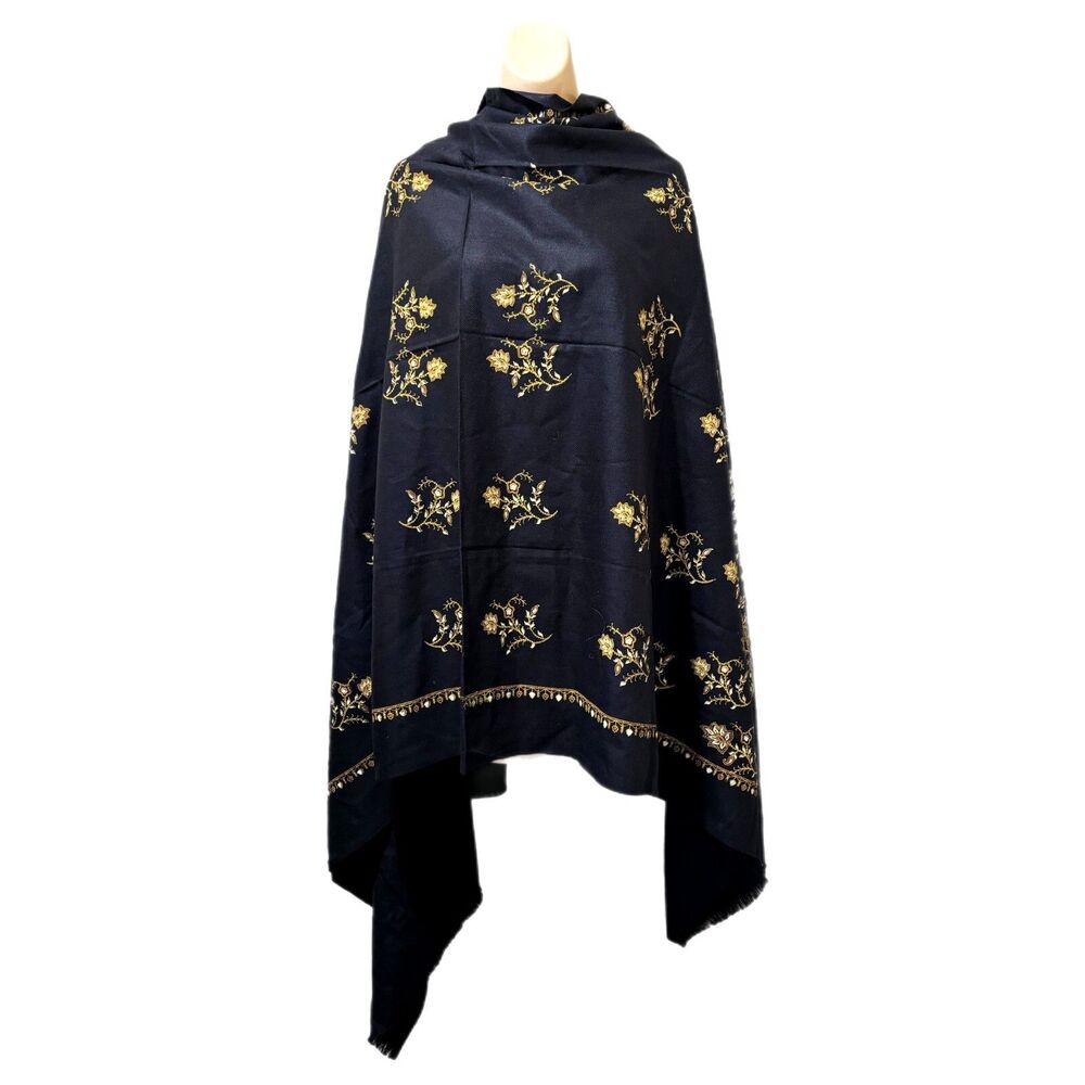 Womens Artsy Floral Wrap Shawl One Size Boho Cottage Indie Capsule Layering